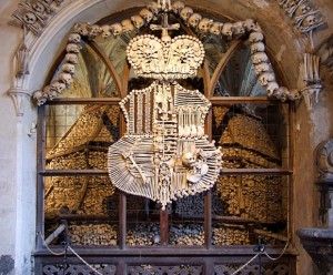 Храм из костей в Чехии
